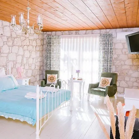 Otel Begonvil By Aliki Alaçatı