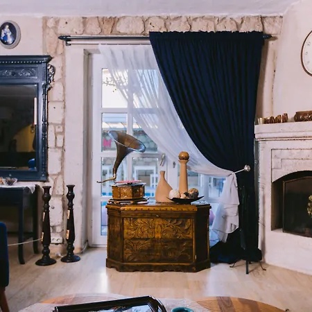 호텔 Begonvil By Aliki