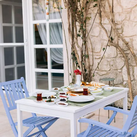 Begonvil By Aliki 2* 알라카티