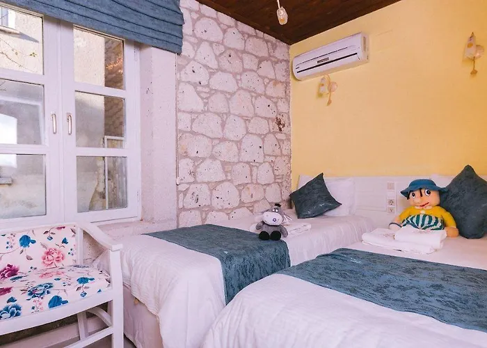 Begonvil By Aliki Alaçatı